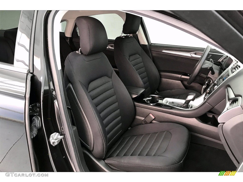 2015 Fusion SE - Tuxedo Black Metallic / Charcoal Black photo #6
