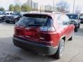 Velvet Red Pearl - Cherokee Latitude Lux 4x4 Photo No. 5