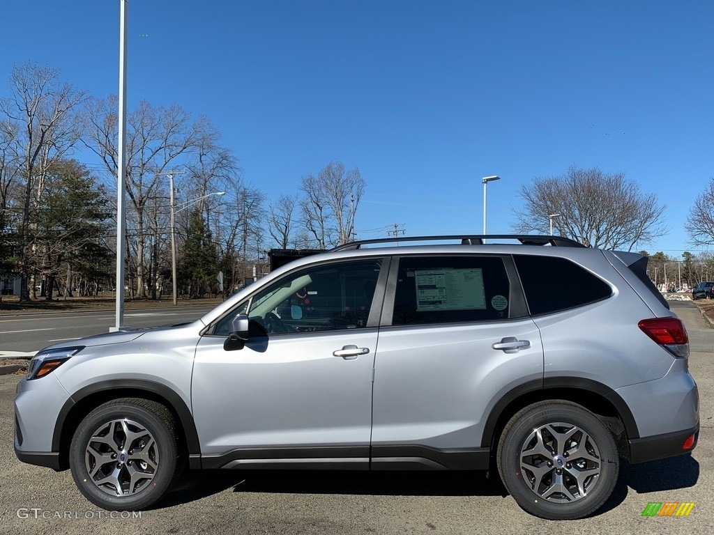 Ice Silver Metallic 2021 Subaru Forester 2.5i Premium Exterior Photo #141202676