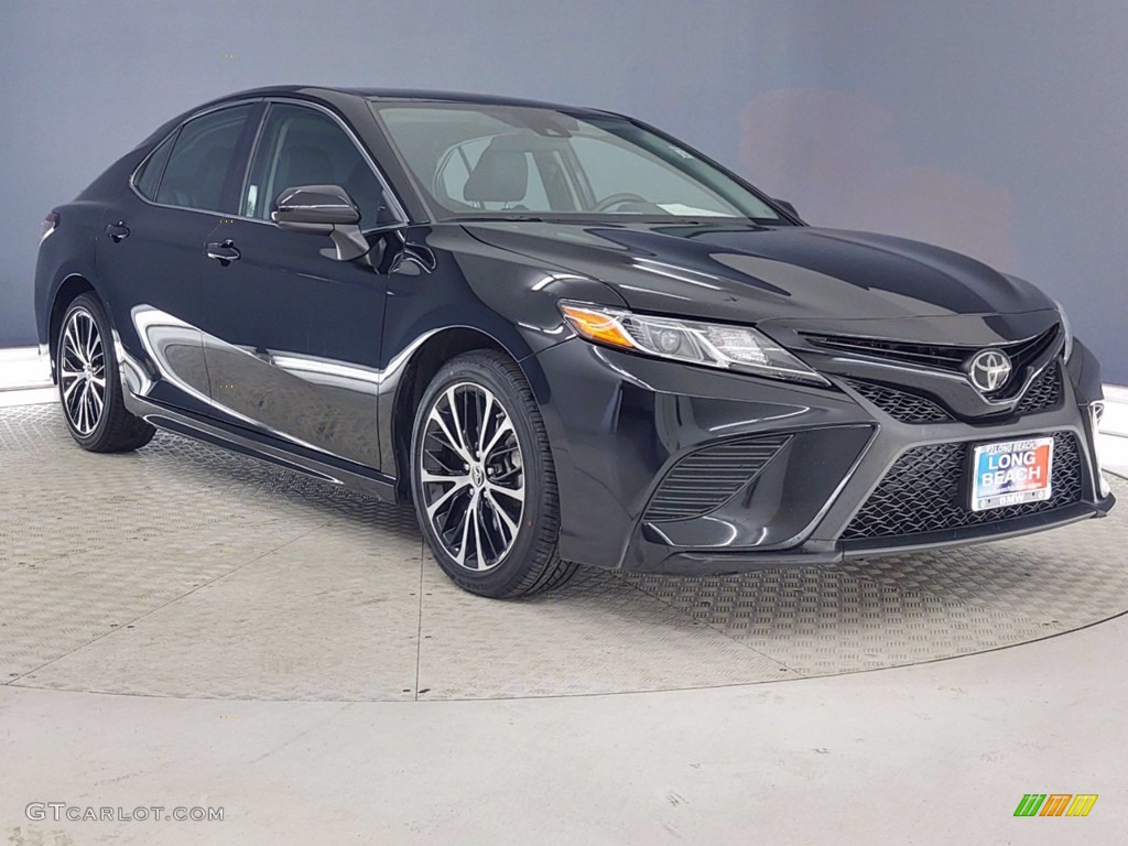 2019 Camry SE - Midnight Black Metallic / Black photo #2