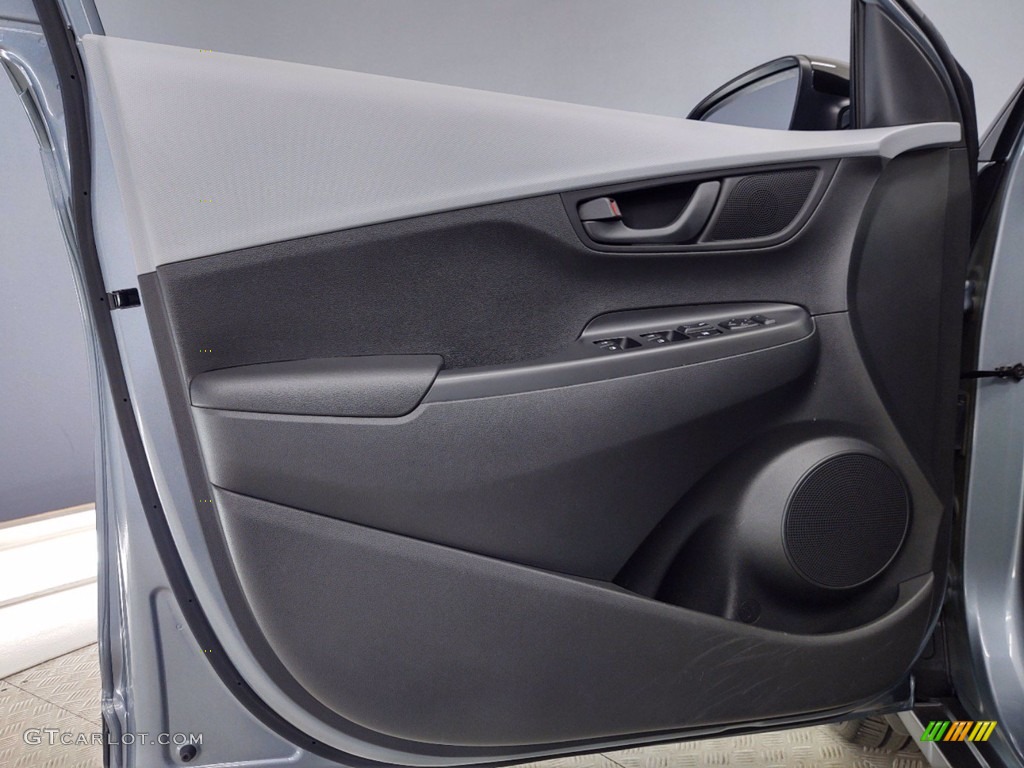 2018 Hyundai Kona SEL Gray Door Panel Photo #141206027