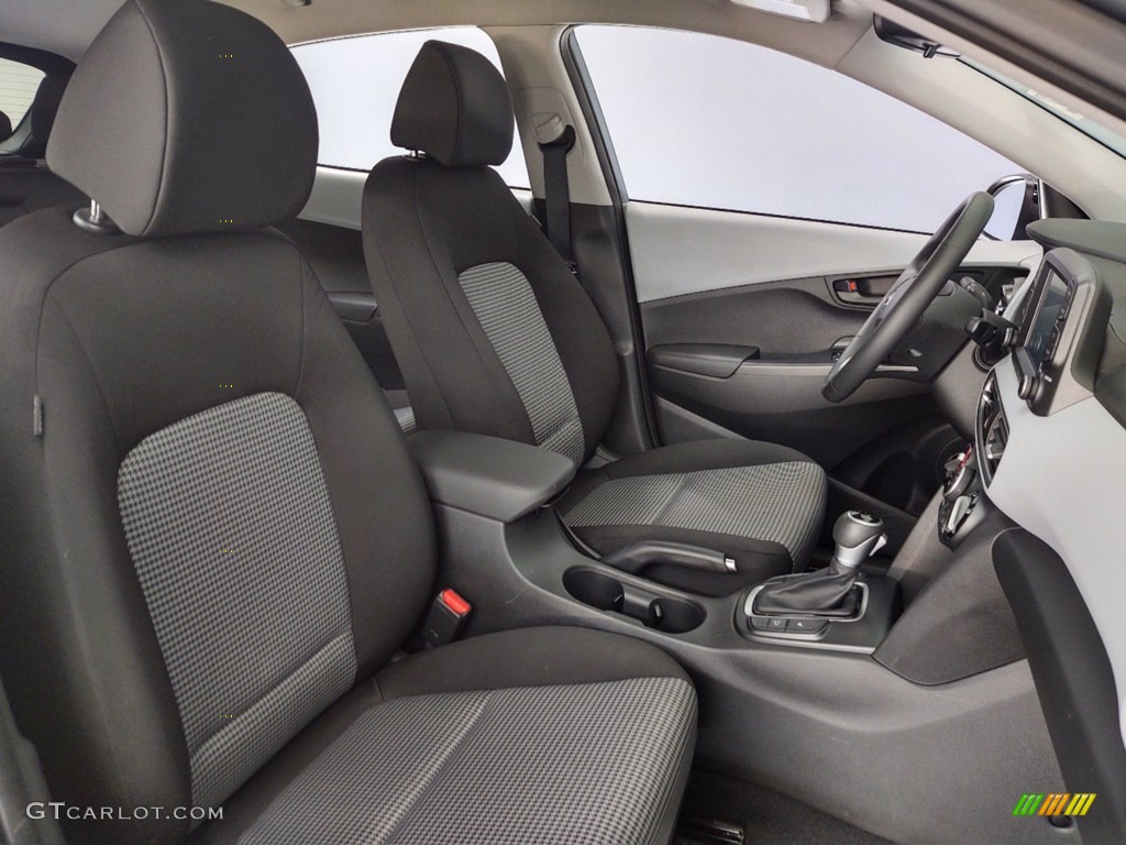 2018 Hyundai Kona SEL Front Seat Photos