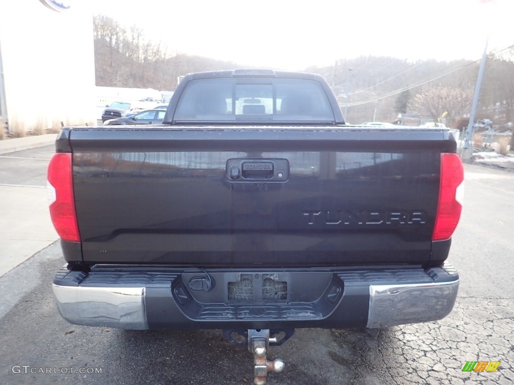2015 Tundra SR Double Cab 4x4 - Black / Graphite photo #3