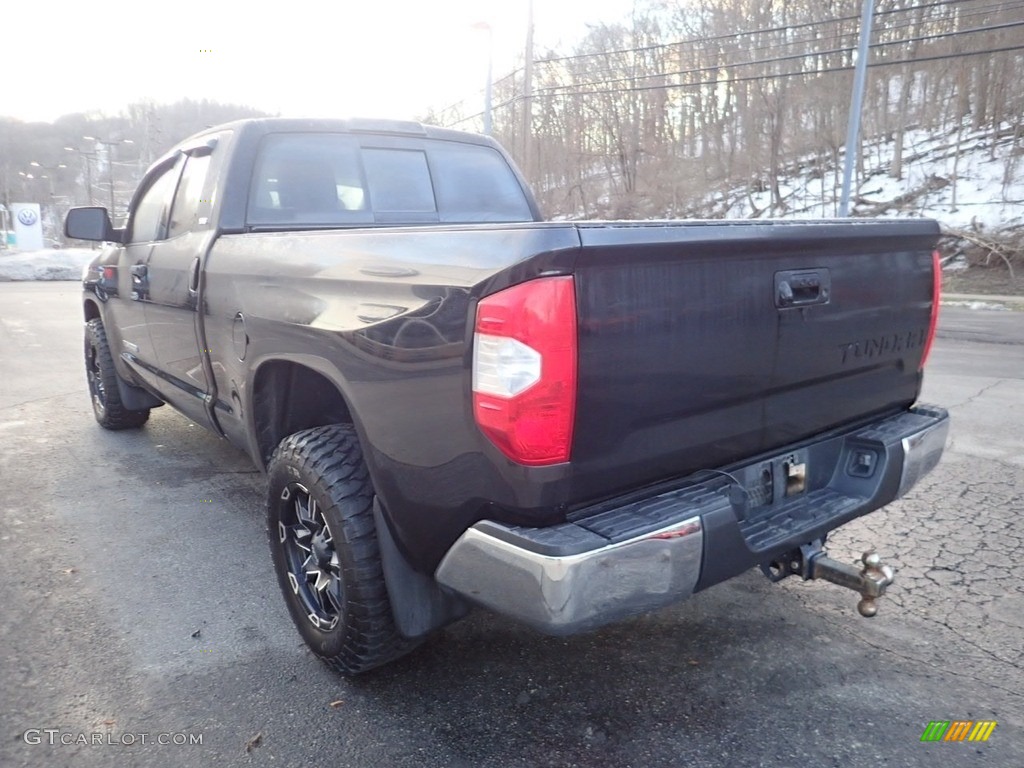 2015 Tundra SR Double Cab 4x4 - Black / Graphite photo #4