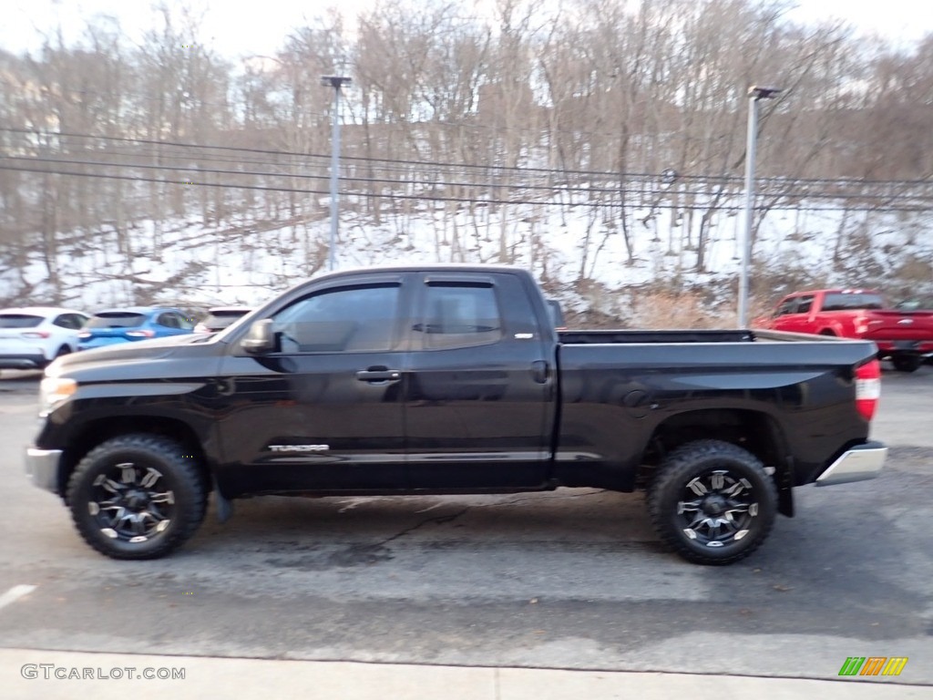 2015 Tundra SR Double Cab 4x4 - Black / Graphite photo #5