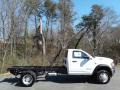 Bright White - 5500 Tradesman Regular Cab 4x4 Chassis Photo No. 5