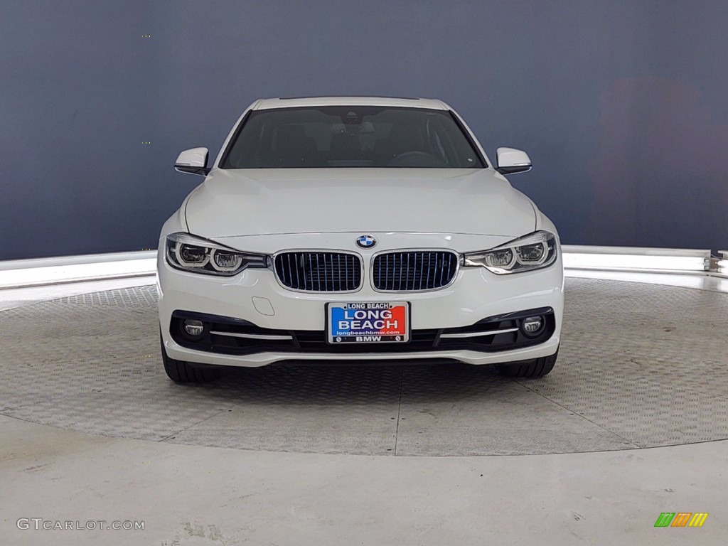2018 3 Series 330e iPerformance Sedan - Mineral White Metallic / Black photo #2
