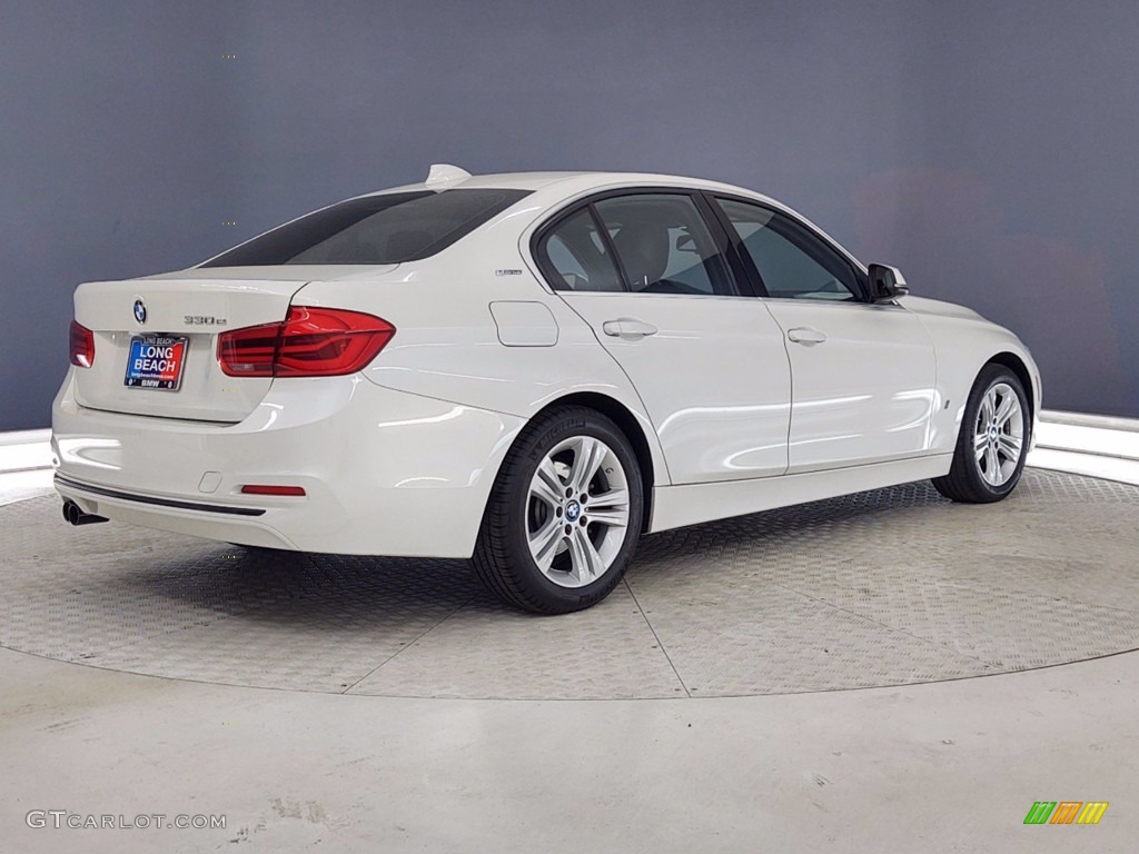 2018 3 Series 330e iPerformance Sedan - Mineral White Metallic / Black photo #5