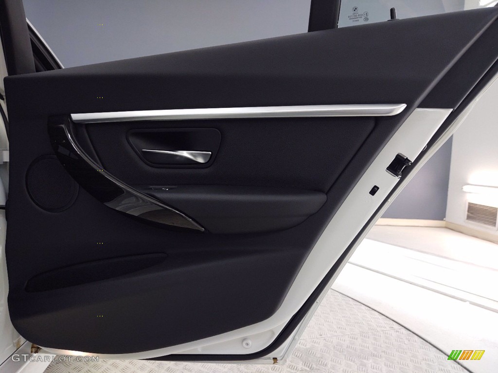 2018 3 Series 330e iPerformance Sedan - Mineral White Metallic / Black photo #28