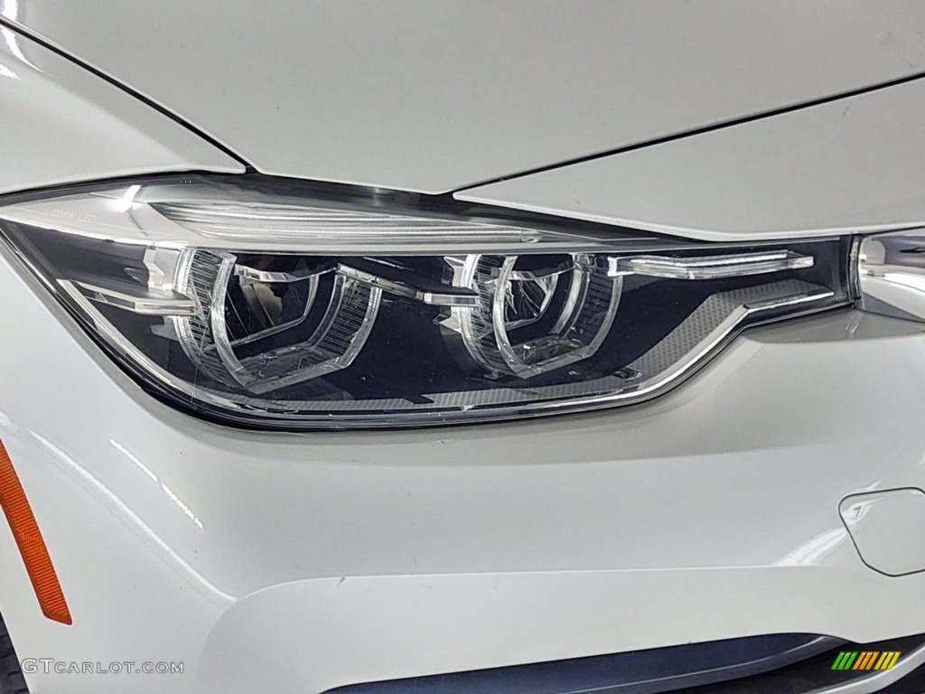 2018 3 Series 330e iPerformance Sedan - Mineral White Metallic / Black photo #31