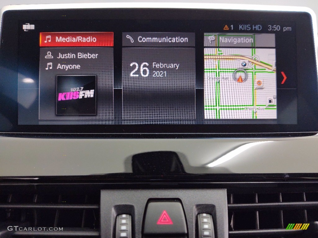 2021 BMW X1 sDrive28i Controls Photo #141219763