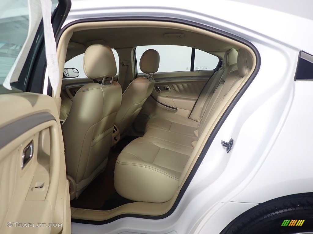 2017 Taurus SEL - Oxford White / Dune photo #37