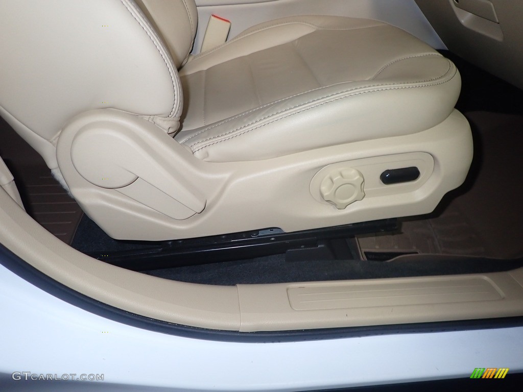 2017 Taurus SEL - Oxford White / Dune photo #42