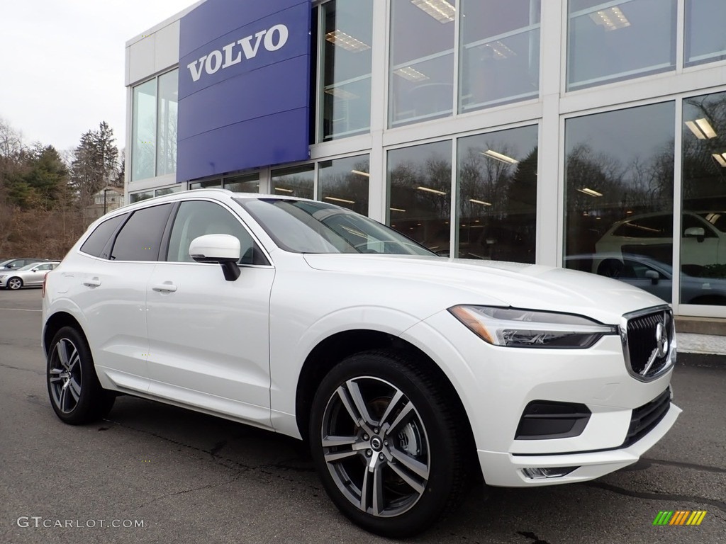 Crystal White Metallic 2021 Volvo XC60 T5 AWD Momentum Exterior Photo #141222358