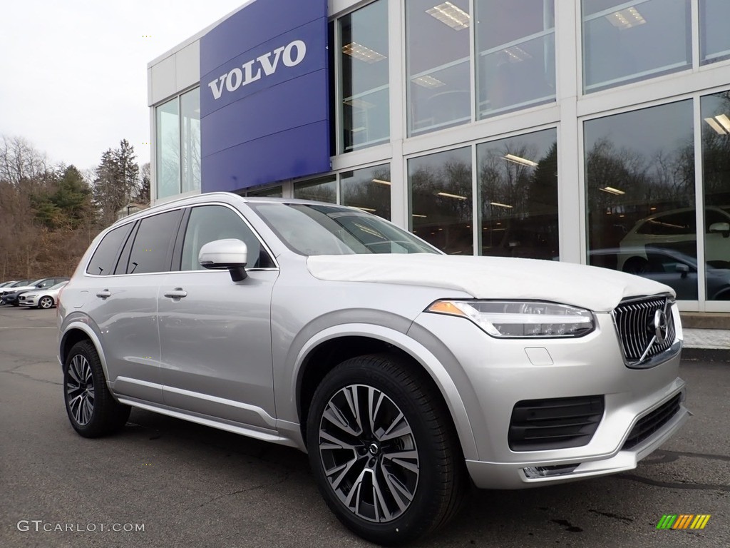 2021 XC90 T5 AWD Momentum - Bright Silver Metallic / Blonde/Charcoal photo #1