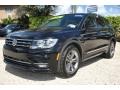 Deep Black Pearl 2018 Volkswagen Tiguan SEL R-Line Exterior