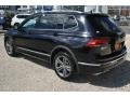 Deep Black Pearl - Tiguan SEL R-Line Photo No. 6