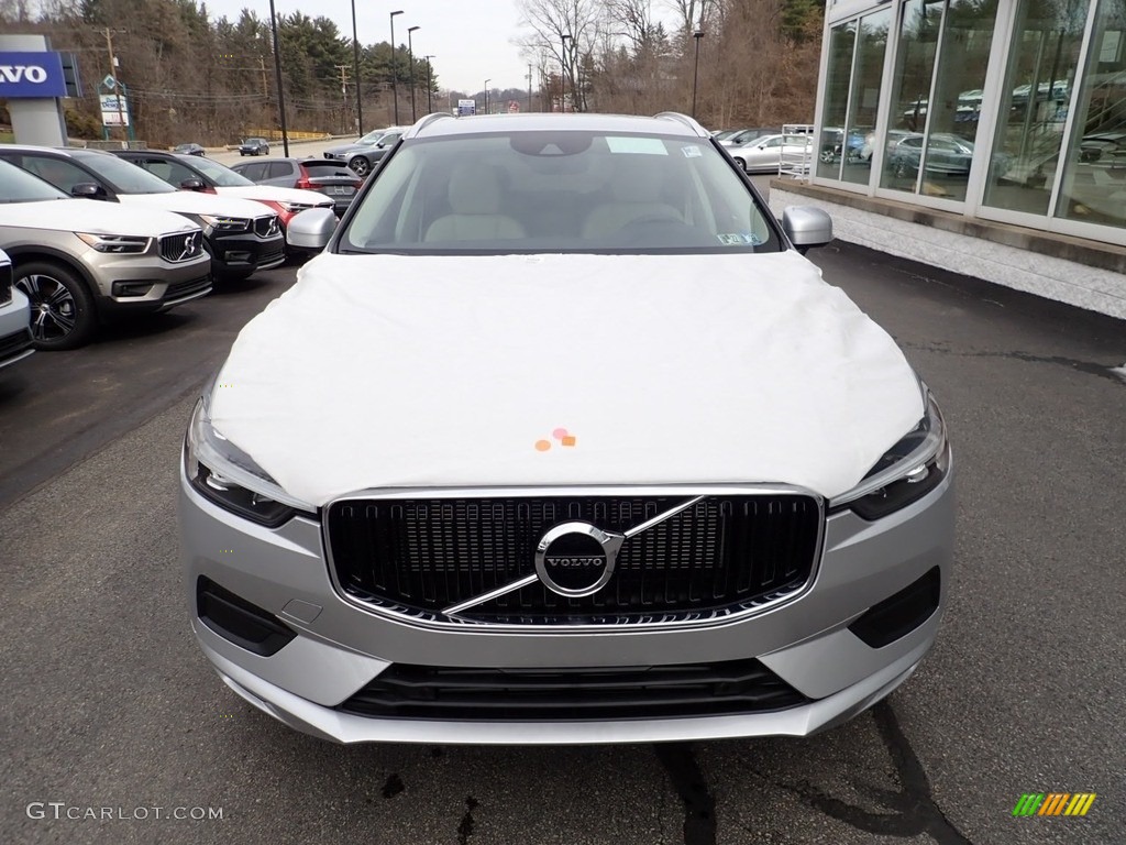 2021 XC60 T5 AWD Momentum - Bright Silver Metallic / Blonde/Charcoal photo #6