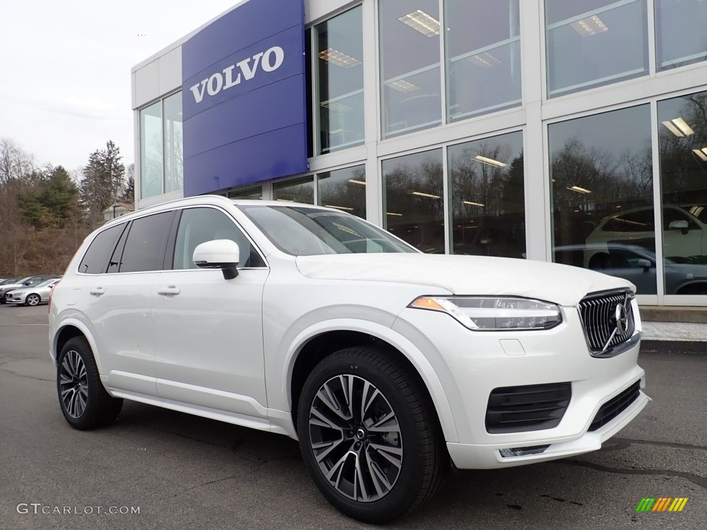 2021 XC90 T6 AWD Momentum - Crystal White Metallic / Blonde/Charcoal photo #1