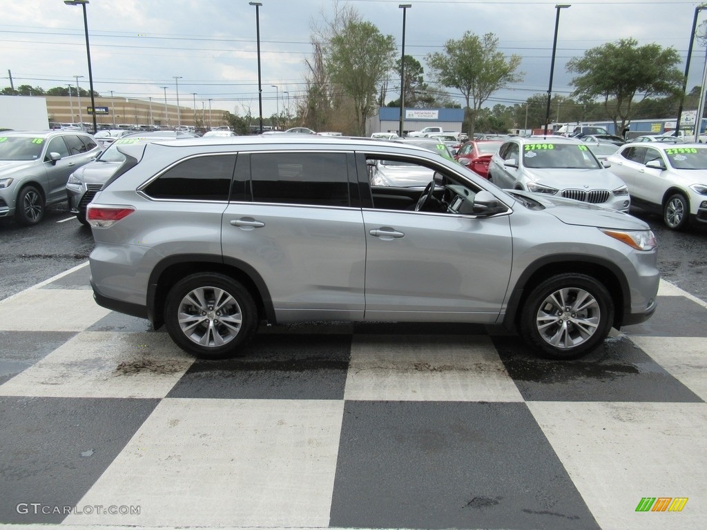 2015 Highlander XLE AWD - Silver Sky Metallic / Ash photo #3