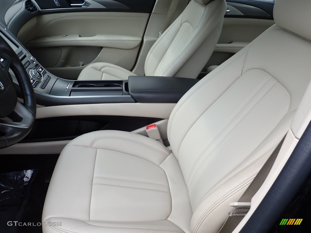 2018 Lincoln MKZ Premier AWD Front Seat Photo #141225694