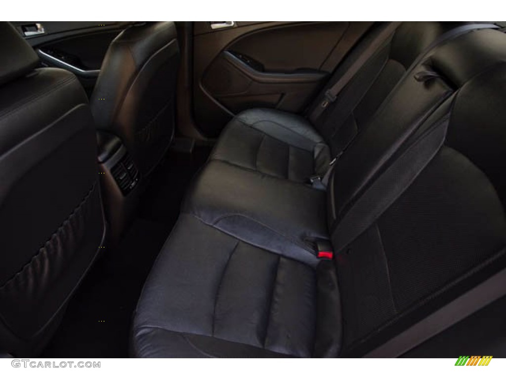 2016 Kia Optima EX Hybrid Rear Seat Photo #141226873
