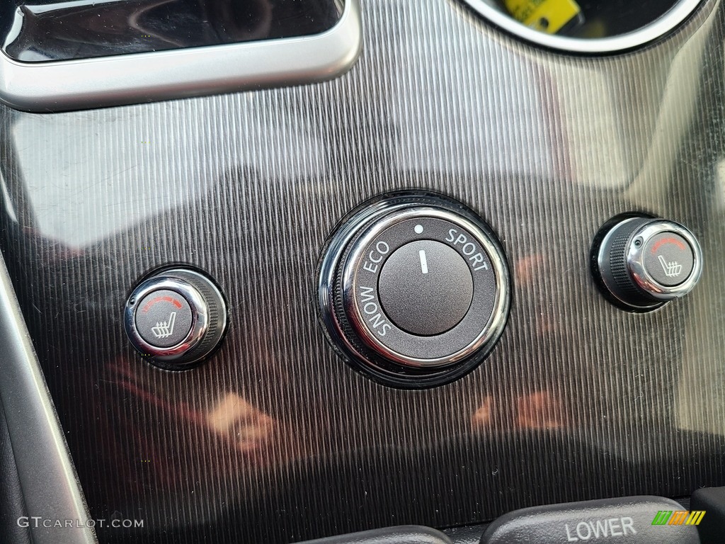 2017 Infiniti QX60 AWD Controls Photo #141227878