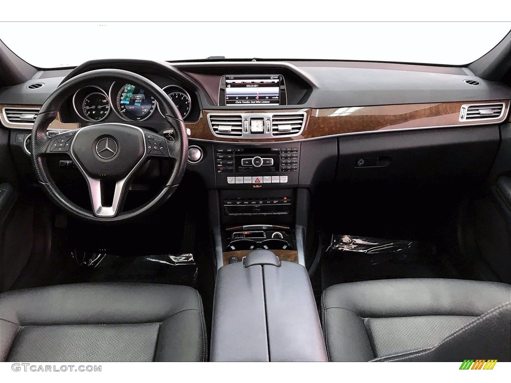 2015 E 350 4Matic Sedan - Palladium Silver Metallic / Black photo #15