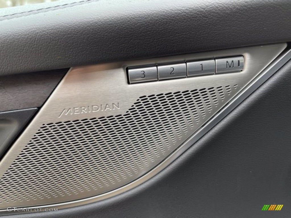2021 Jaguar F-PACE P340 S Audio System Photos