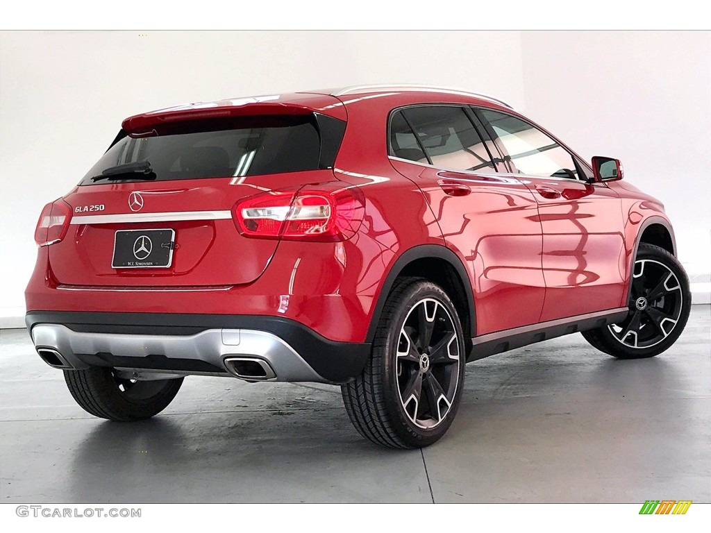 2019 GLA 250 - Jupiter Red / Sahara Beige photo #13