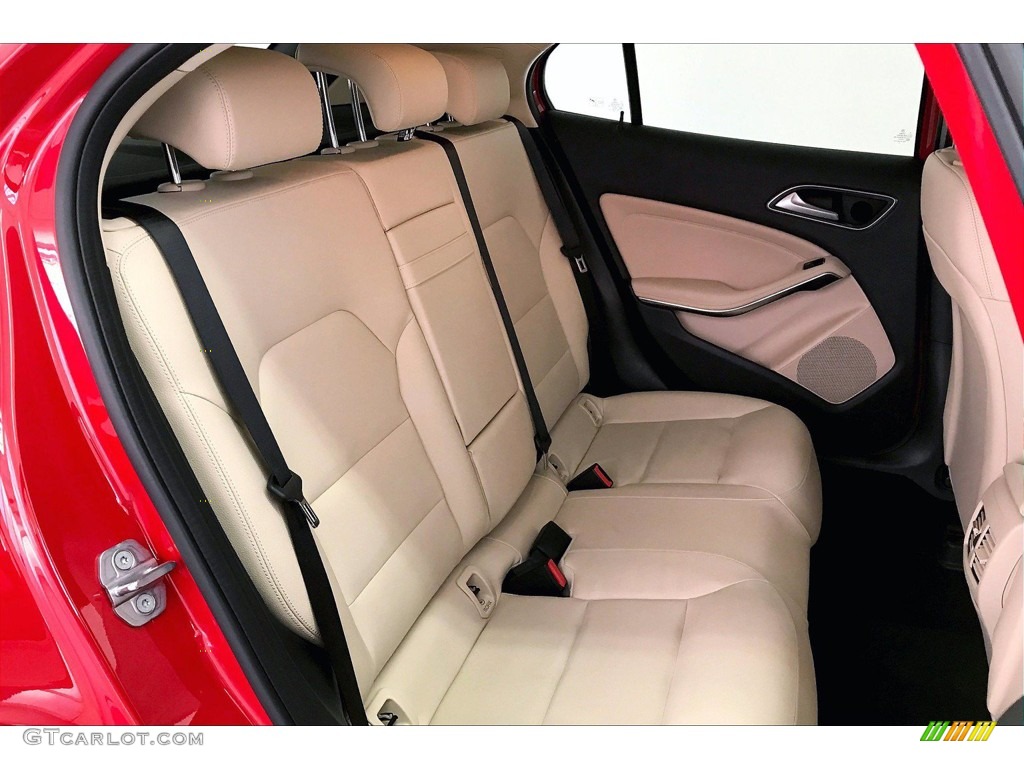 2019 GLA 250 - Jupiter Red / Sahara Beige photo #19