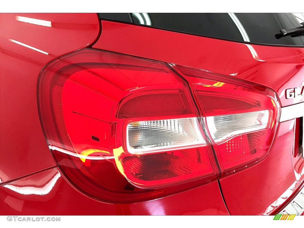 2019 GLA 250 - Jupiter Red / Sahara Beige photo #29