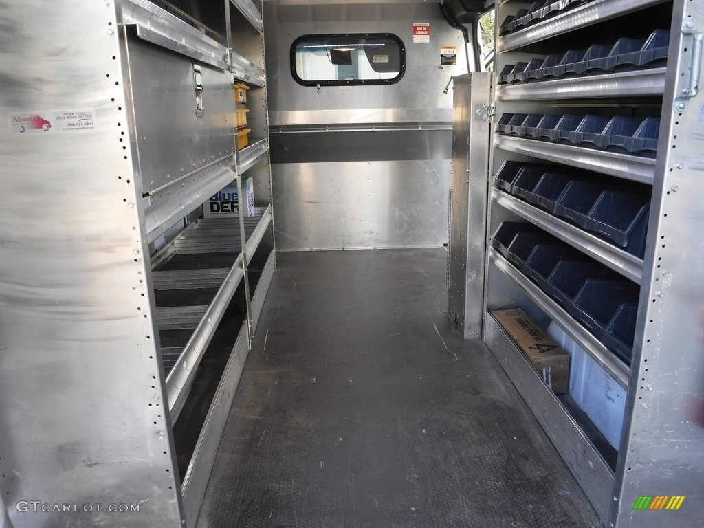 2017 Sprinter 2500 Cargo - Arctic White / Black photo #5