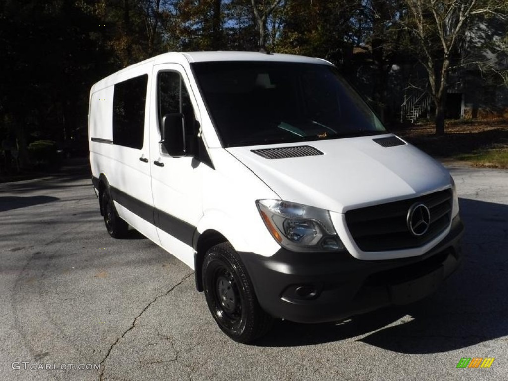 2017 Sprinter 2500 Cargo - Arctic White / Black photo #16