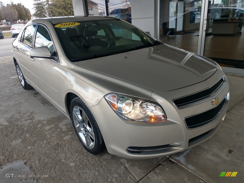 2010 Malibu LT Sedan - Gold Mist Metallic / Cocoa/Cashmere photo #2