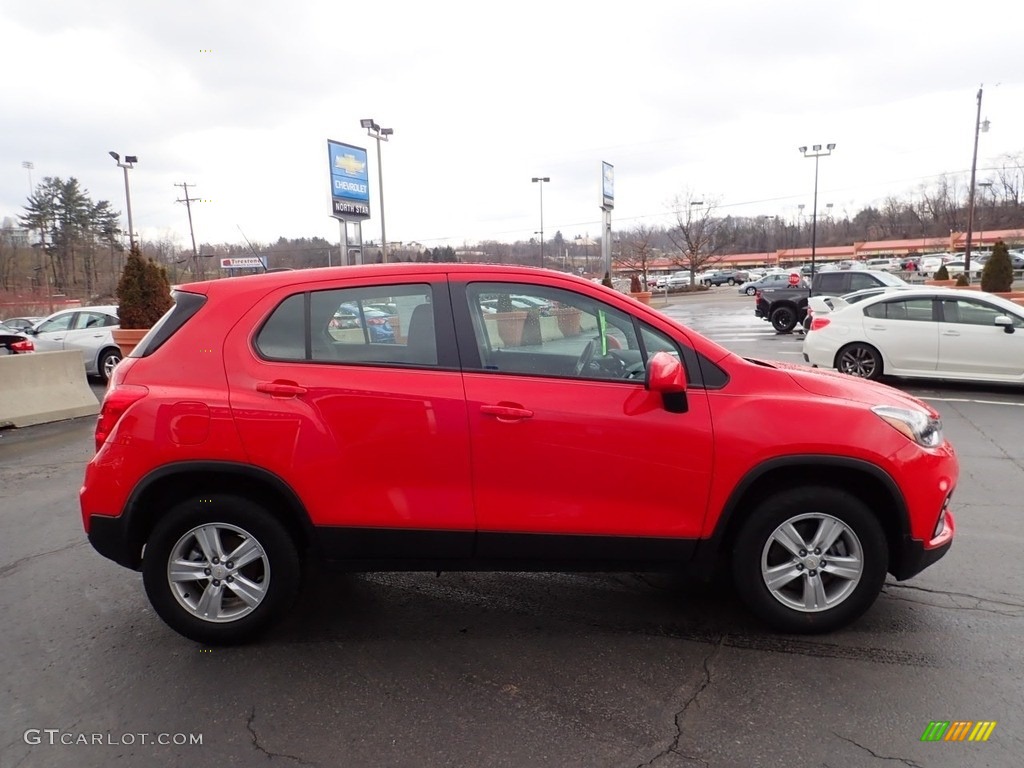 2020 Trax LS AWD - Red Hot / Jet Black photo #10