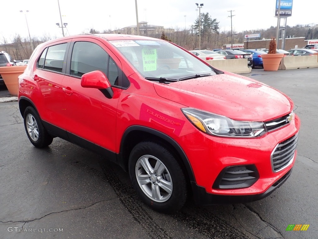 2020 Trax LS AWD - Red Hot / Jet Black photo #11