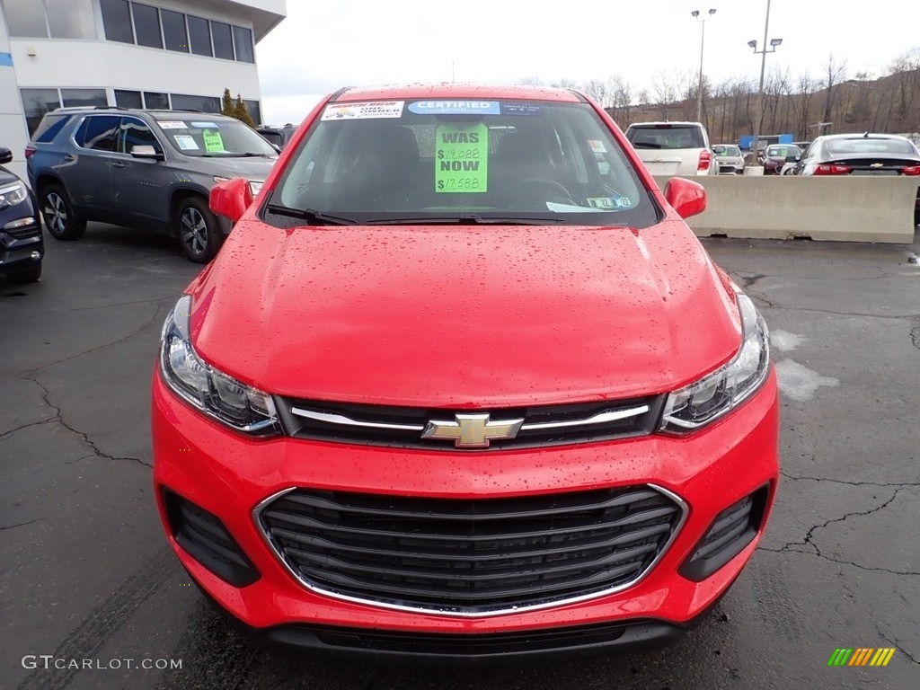 2020 Trax LS AWD - Red Hot / Jet Black photo #13