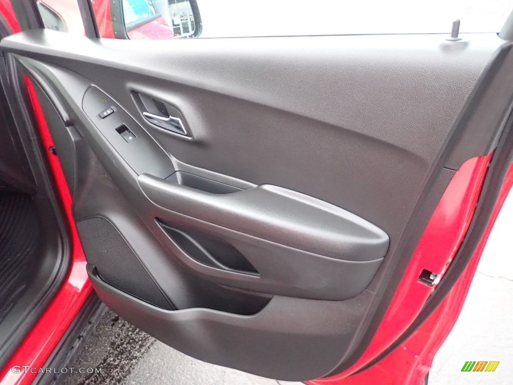 2020 Trax LS AWD - Red Hot / Jet Black photo #17