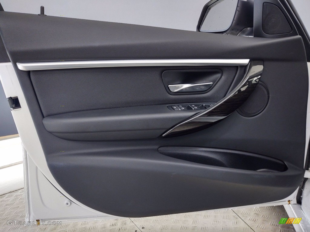 2018 3 Series 330i Sedan - Mineral White Metallic / Black photo #13