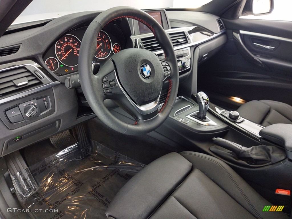 2018 3 Series 330i Sedan - Mineral White Metallic / Black photo #15