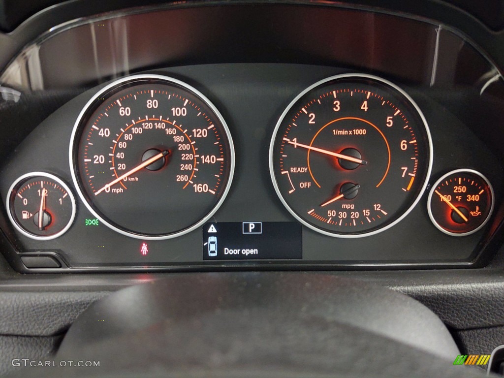 2018 3 Series 330i Sedan - Mineral White Metallic / Black photo #21