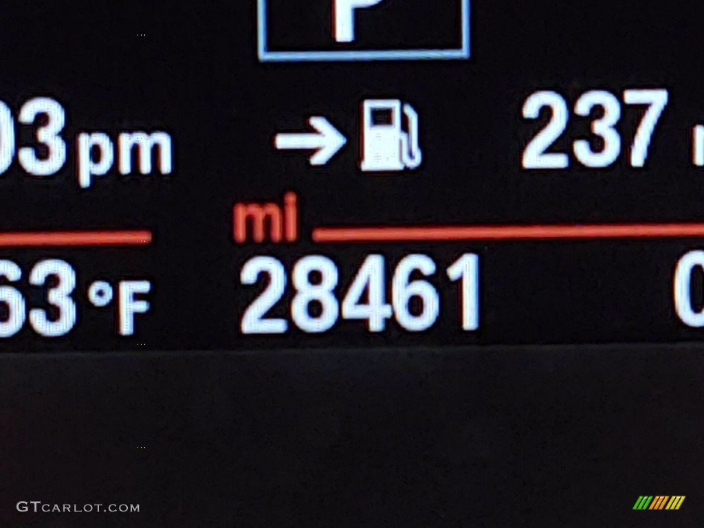 2018 3 Series 330i Sedan - Mineral White Metallic / Black photo #22
