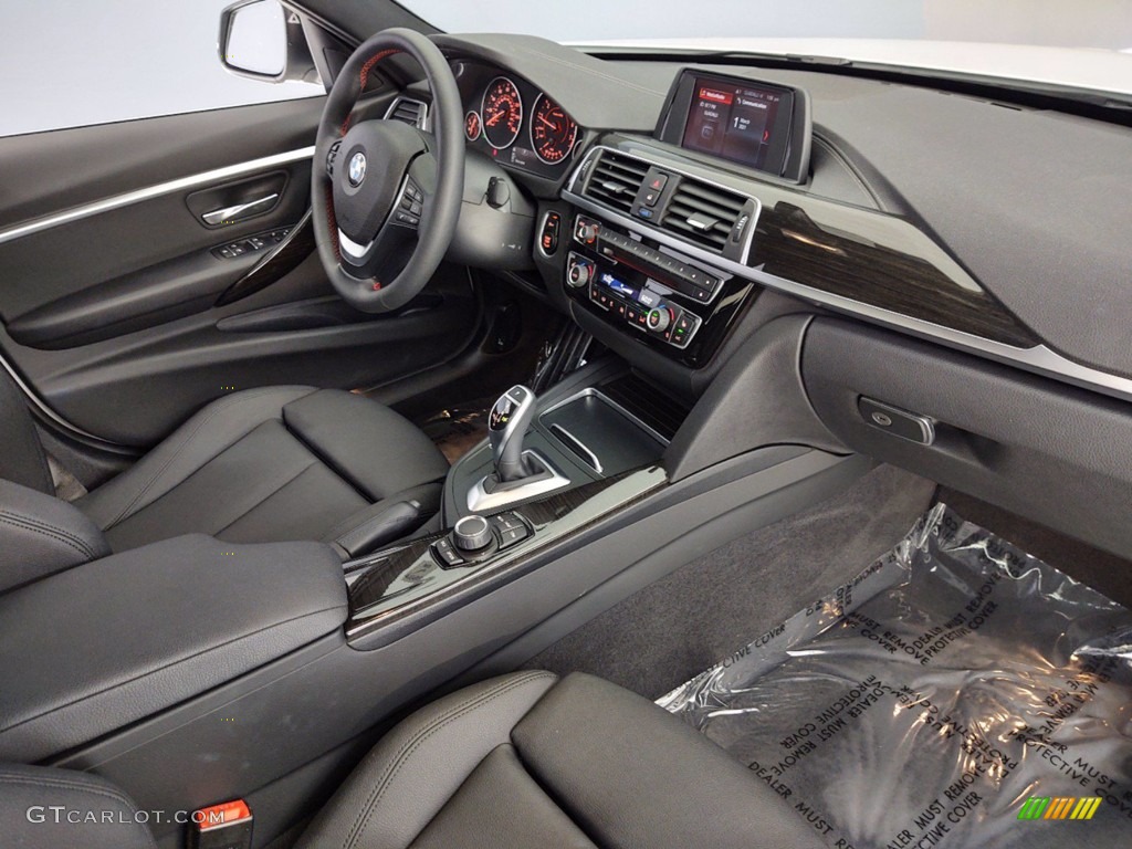 2018 3 Series 330i Sedan - Mineral White Metallic / Black photo #32