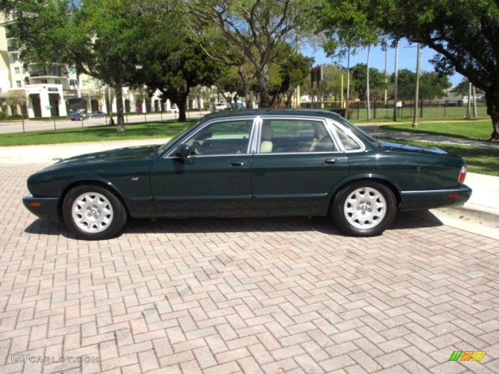 1998 XJ XJ8 - British Racing Green / Oatmeal photo #3