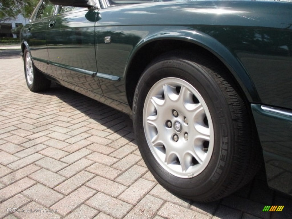 1998 XJ XJ8 - British Racing Green / Oatmeal photo #23
