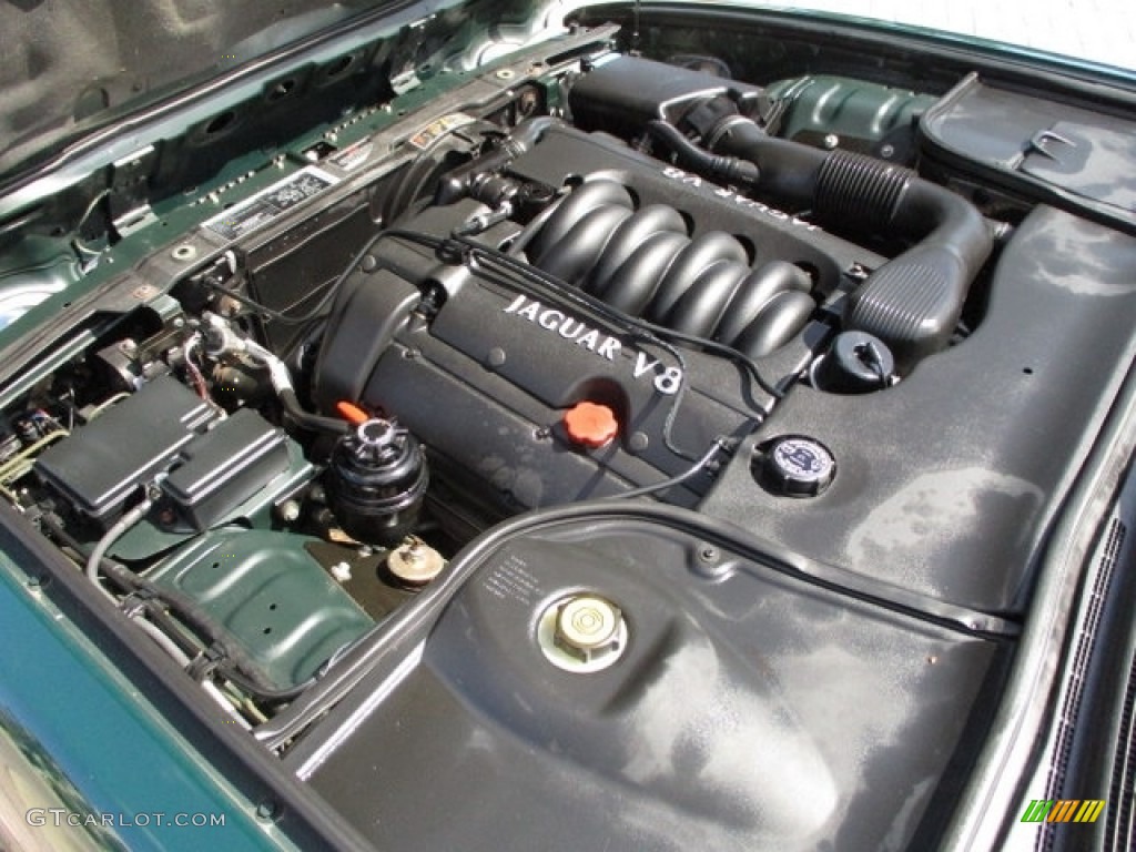 1998 XJ XJ8 - British Racing Green / Oatmeal photo #38
