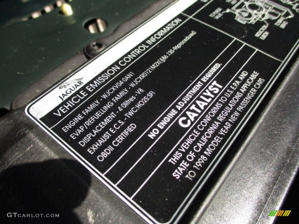 1998 XJ XJ8 - British Racing Green / Oatmeal photo #72