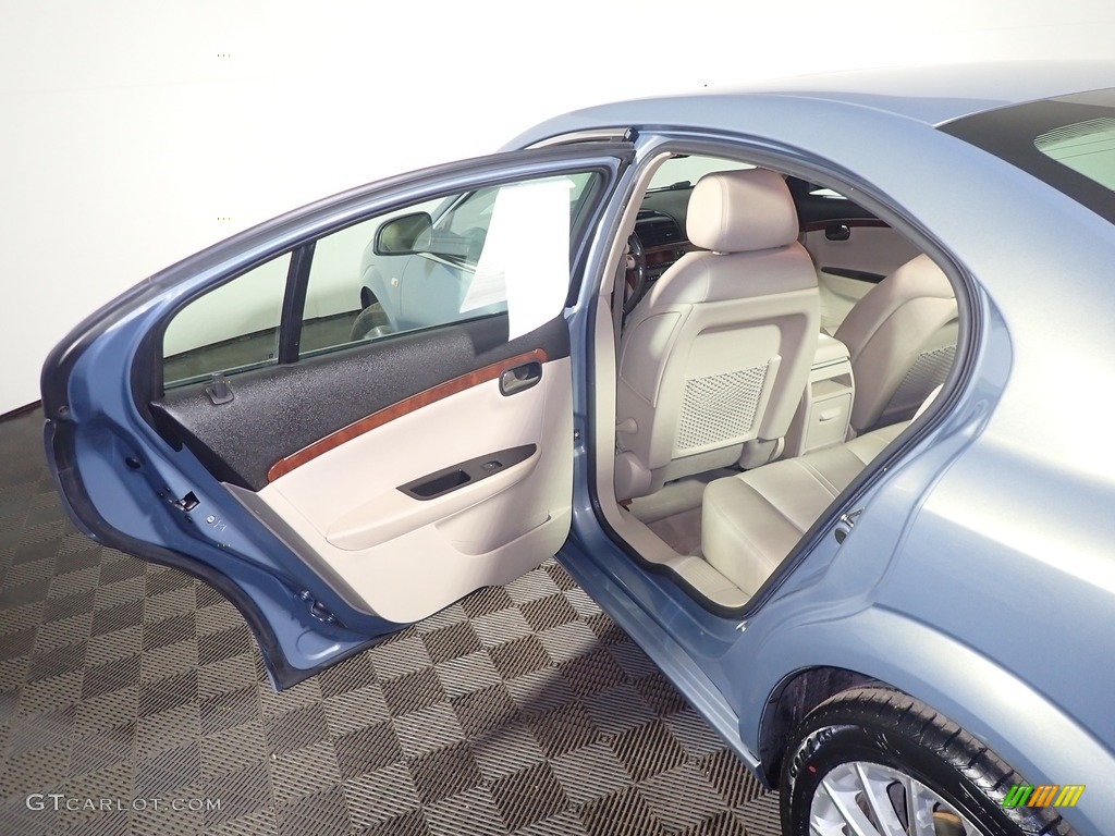 2009 Aura XR V6 - Quicksilver / Gray photo #32