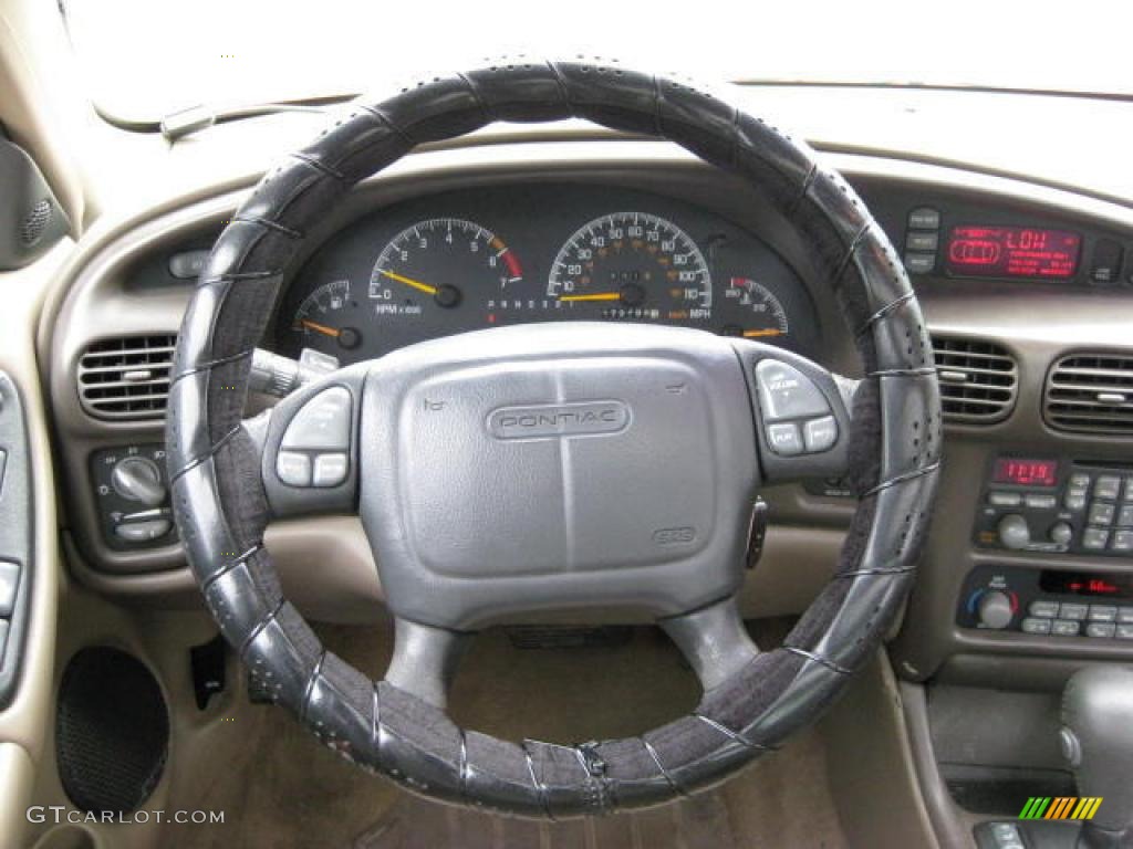 1999 Grand Prix GTP Sedan - Bright Red / Dark Taupe photo #8